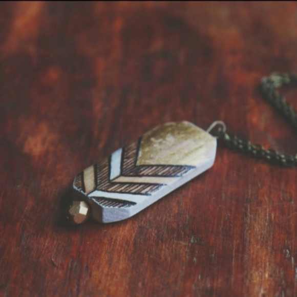 Stay Gold ~ a handmade tribal/boho necklace. - Picture 4 of 5